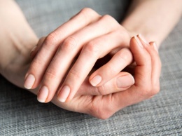 Ногти могут «рассказать» о болезнях человека