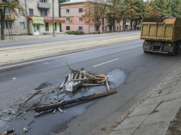 В Днепре на проспекте Мазепы горел КАМАЗ с мусором