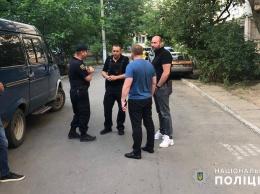 Поджигатели белорусского асфальтового завода задержаны в Одессе. Попытка удрать по простыням через окно третьего этажа не удалась