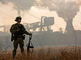 На Донбассе в июле погибли 13 военных