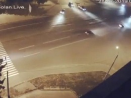 Ночное ДТП на Московском проспекте: в сети появилось видео момента аварии, - ВИДЕО