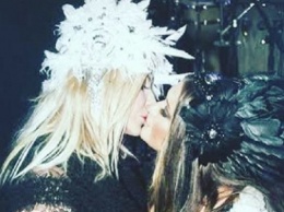 Билык ошарашила сеть фотографией поцелуя с Могилевской