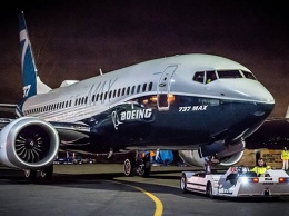 Полеты Boeing 737 MAX возобновятся не раньше начала 2020 года