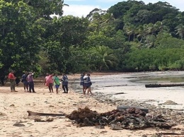 У берегов Фиджи упал в море медицинский вертолет