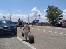Путешствие из Луганска в Крым: денег, собранных за год, не хватит ни на что