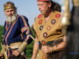 Скифское шествие и участие в археологических раскопках: Полтавщина зовет на «Гелон-фест»