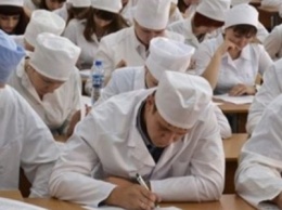 Как студенты-медики сдали международный экзамен по основам медицины: на каком месте вузы Днепра