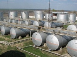 «ПриватБанк» не нашел покупателей на 22 нефтебазы Коломойского