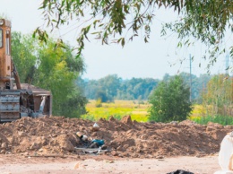 25 гектаров мусора: в Киеве на Троещине год работала незаконная свалка