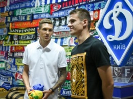 Гармаш и Беседин встретились с болельщиками на стадионе «Динамо»