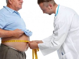 Диабет, инфаркт и другие недуги: ученые заявили о смертельной опасности жира на животе