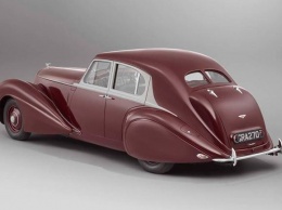 Bentley воссоздала давно потерянную модель Corniche (ФОТО)