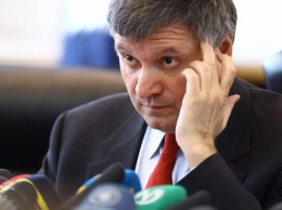 Зеленский предложил Авакову властную должность, но при одном условии: "Должен отказаться..."