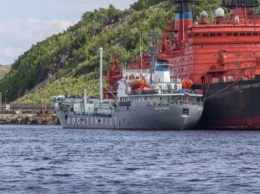 В районе взрыва на полигоне в Архангельской области заметили танкер для сбора радиоактивных отходов