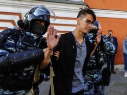 В Москве задержали 256 участников крупнейшей за 8 лет акции протеста - СМИ