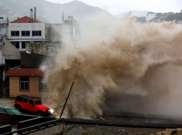 Супертайфун растерзал страну: десятки тел находят под руинами, кадры катастрофы