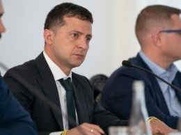 Зеленский поручил уволить девятерых районных руководителей полиции