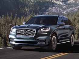 Кроссовер Lincoln Aviator стал 500-сильным гибридом