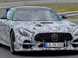 Прототип самой мощной версии купе Mercedes-AMG GT вышел на тесты