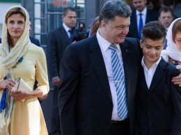 Сын Порошенко попал в новый скандал: "охраняли 20 спецназовцев"