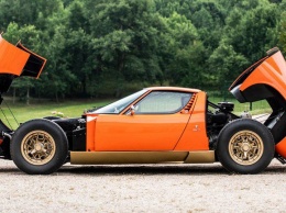 Lamborghini Miura P400 1967 года продадут на аукционе (ФОТО)