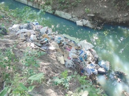 "Масштабное экологическое бедствие": днепряне требуют реконструировать и очистить канал "Гнилокиш"