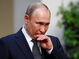 Президент РФ часто попадает впросак с разницей в росте с известными политиками