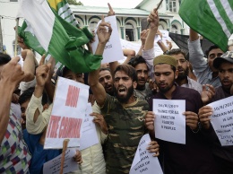 Индийские и пакистанские солдаты в Кашмире устроили перестрелку