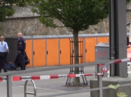 В Германии мужчина напал с ножом на людей на вокзале, есть жертвы