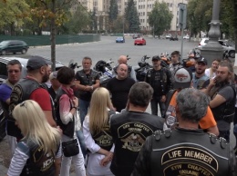 Байкеры со всей Украины съехались в Харьков ради важного дела (фото, видео)