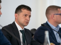 Зеленский уволил 12 глав районов Черкасской области