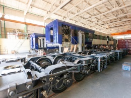 Крюковский завод показал сборку дизель-поезда, который поедет в аэропорт Борисполь