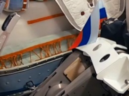 Робот Федор поздравил россиян с Днем флага с борта космического корабля