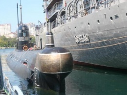 России хочет утилизировать единственную украинскую подводную лодку "Запорожье"