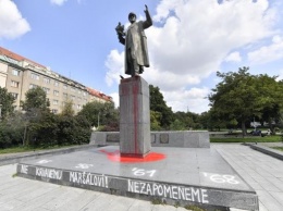 В Праге предлагают России забрать памятник советскому маршалу