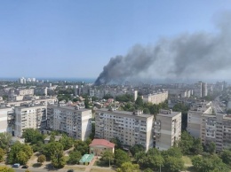 В Черноморске загорелся детский развлекательный центр. Фото, видео