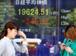Фондовый рынок Азии открылся сильным падением