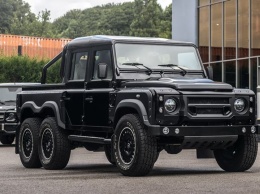 В продаже появился шестиколесный Land Rover Defender Flying Huntsman 6x6 (ФОТО)