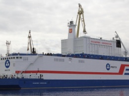 Первая в мире плавучая АЭС вышла в Баренцево море