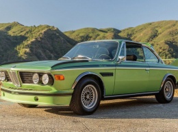 Бэтмобиль BMW 3.0 CSL 1974 года продадут на аукционе (ФОТО)