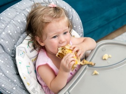 Объем съедаемой в детстве пищи влияет на старение