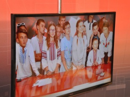 Дети из Славянска побывали на экскурсии на 34 канале и узнали, как работает телевидение