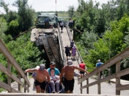 Мост в Станице Луганской планируют восстановить до конца осени, строители готовы работать круглосуточно, - Олифер