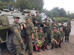 ''Пушечное мясо растят!'' В сети шокированы детскими ''концлагерями'' в Крыму