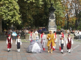 На Думской площади началось празднование 225-летия Одессы (фото)