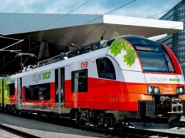 В Австрии испытали первый гибридный поезд