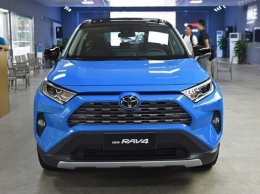 Еще один новый Toyota RAV4 презентован официально (ФОТО)