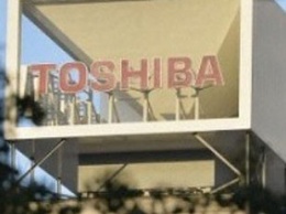 Toshiba продолжает продавать активы