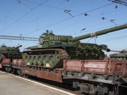 Россия дополнительно перебрасывает на Донбасс танки, САУ и минометы - разведка