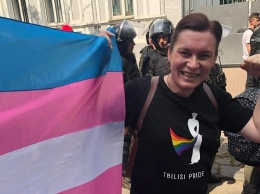 "Я бы вам отрезала пальцы": трансгендерная женщина рассказала о скандале в ПриватБанке